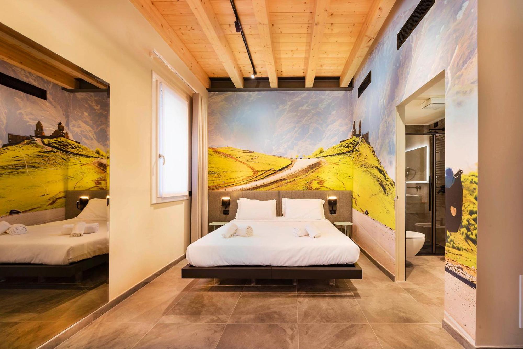 Affittacamere Italianflat - Verona's River, Free Parking For Car & Bike, Nature, Relax