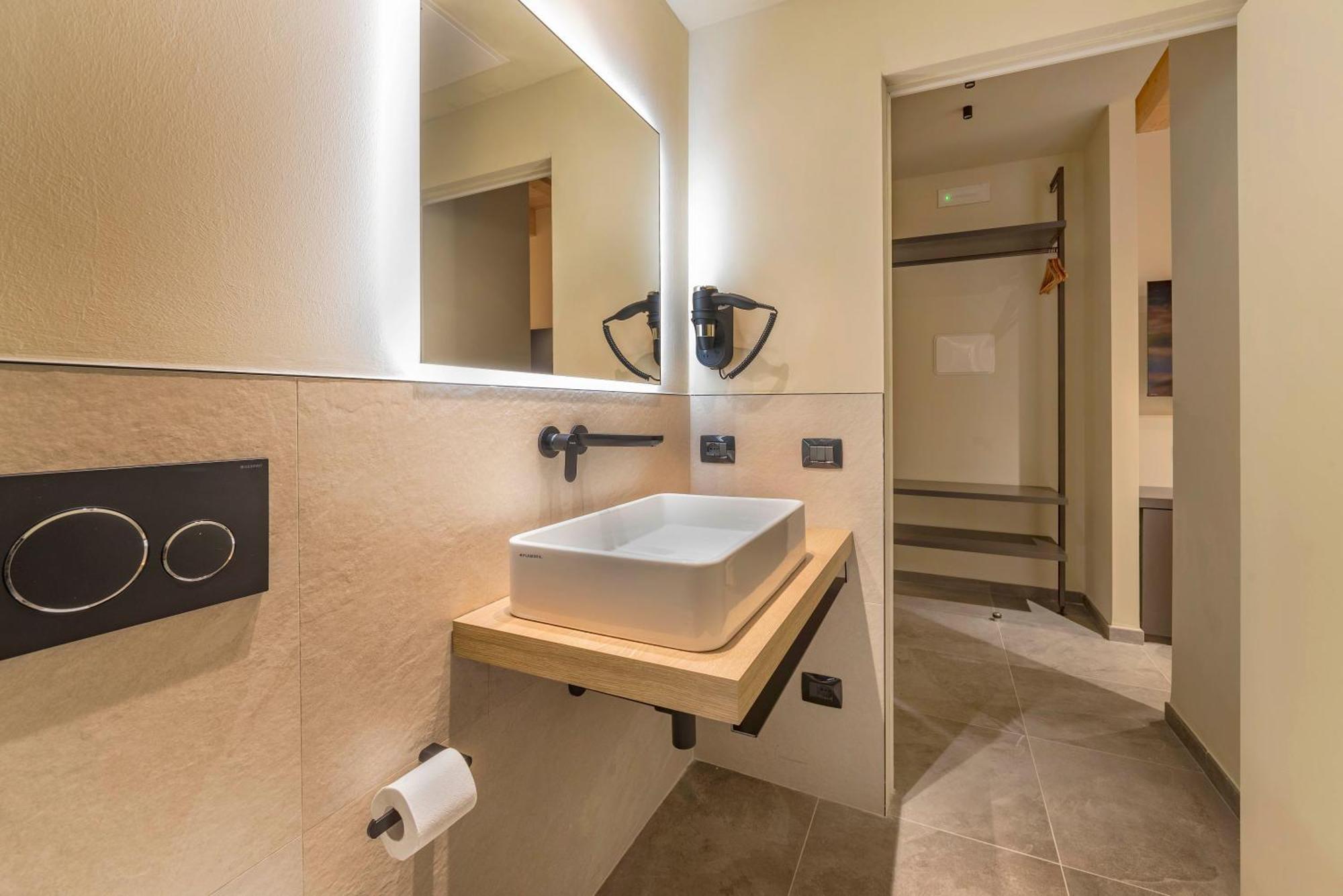 Italianflat - Verona's River, Free Parking For Car & Bike, Nature, Relax Pensión *